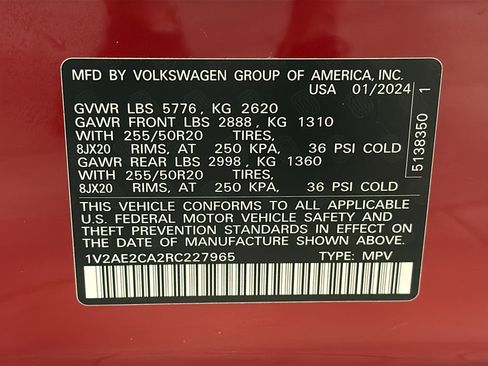 Used 2024 Volkswagen Atlas Cross Sport SEL R-Line AWD/4WD image 29