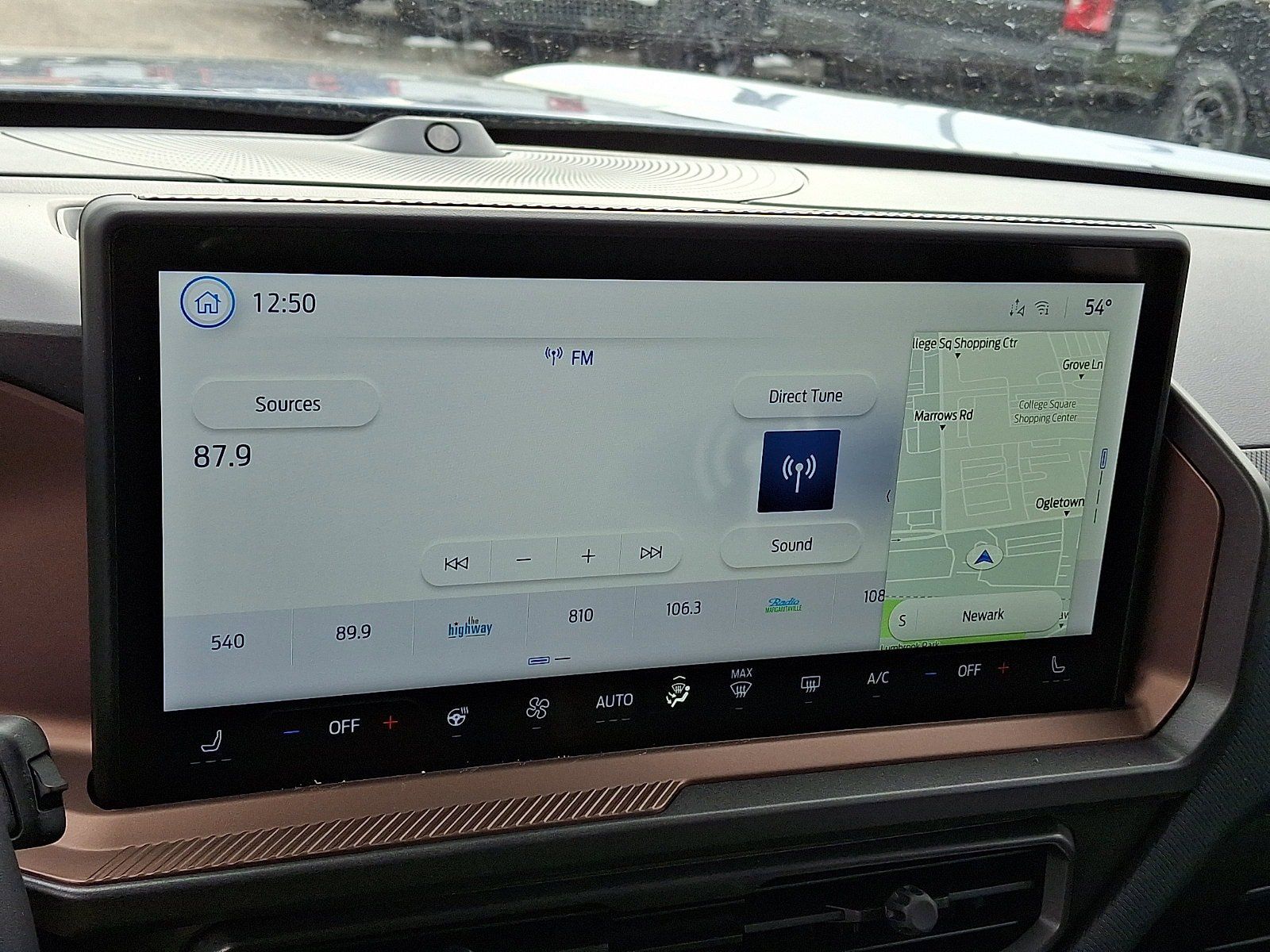 New 2026 Ford Bronco Sport Outer Banks w/ Sasquatch Outer Banks Package AWD/4WD image 15