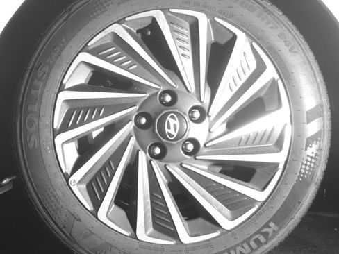 Used 2025 Hyundai Sonata SEL image 12