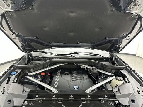 Used 2019 BMW X5 xDrive40i w/ Premium Package 2 image 26