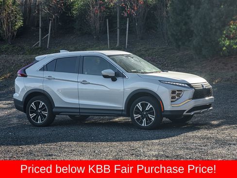 Used 2024 Mitsubishi Eclipse Cross SE image 11