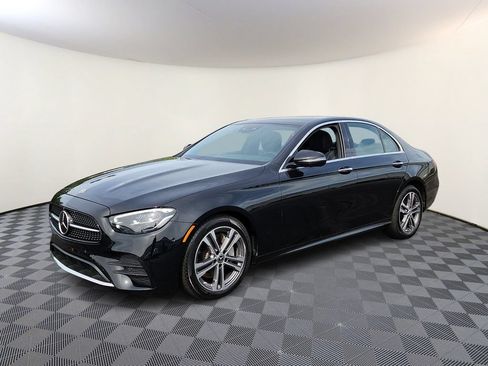Used 2023 Mercedes-Benz E 350 4MATIC Sedan image 1