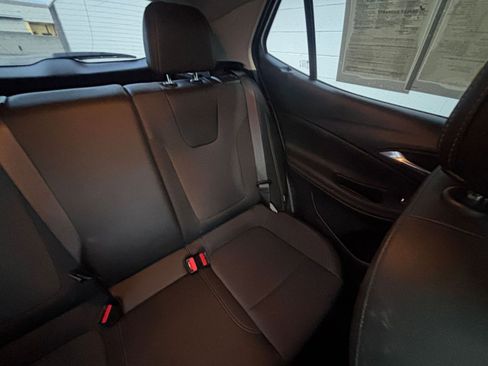 Used 2025 Buick Encore GX Preferred image 37