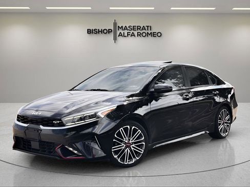 Used 2022 Kia Forte GT w/ GT2 Package FWD image 2