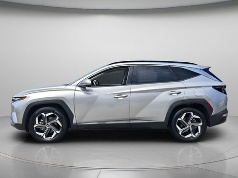 Certified 2024 Hyundai Tucson Limited FWD image 3
