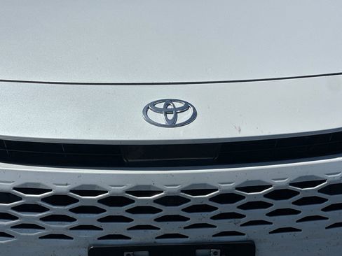 Used 2025 Toyota Crown Signia w/ Advanced Technology Package image 45