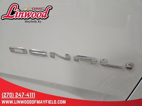New 2026 GMC Yukon XL Denali AWD/4WD image 10