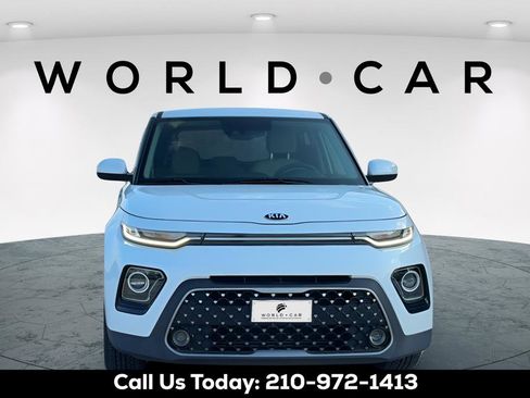 Used 2020 Kia Soul EX FWD image 2