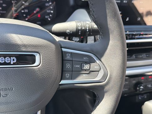 New 2026 Jeep Compass Limited AWD/4WD image 18