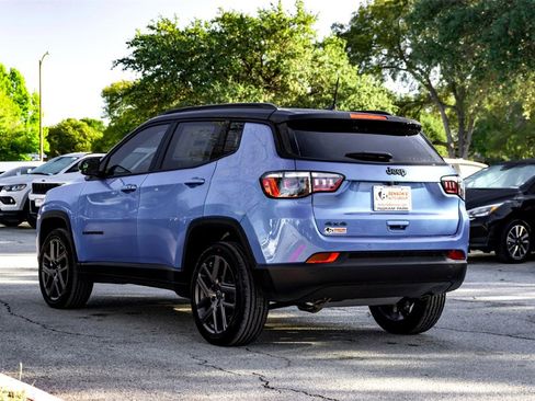 Used 2026 Jeep Compass Limited image 5