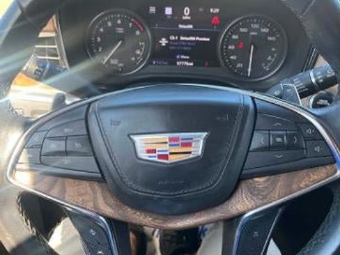 Used 2023 Cadillac XT5 Sportv w/ Platinum Package AWD/4WD image 15