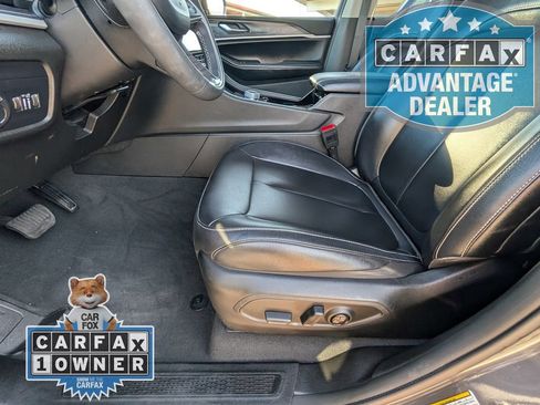 Used 2023 Jeep Grand Cherokee L Limited w/ Trailer Tow Group (B) RWD image 18