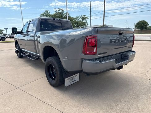 Used 2026 RAM 3500 Laramie w/ Night Edition AWD/4WD image 5