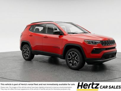 Used 2025 Jeep Compass Trailhawk