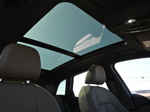 Certified 2025 Audi Q5 Premium w/ Convenience Package image 24