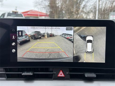 Certified 2025 Kia Sportage SX image 17