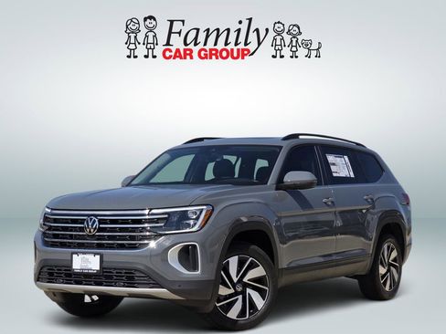 New 2026 Volkswagen Atlas SE FWD image 1