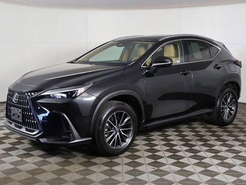 Used 2024 Lexus NX 350 AWD image 8