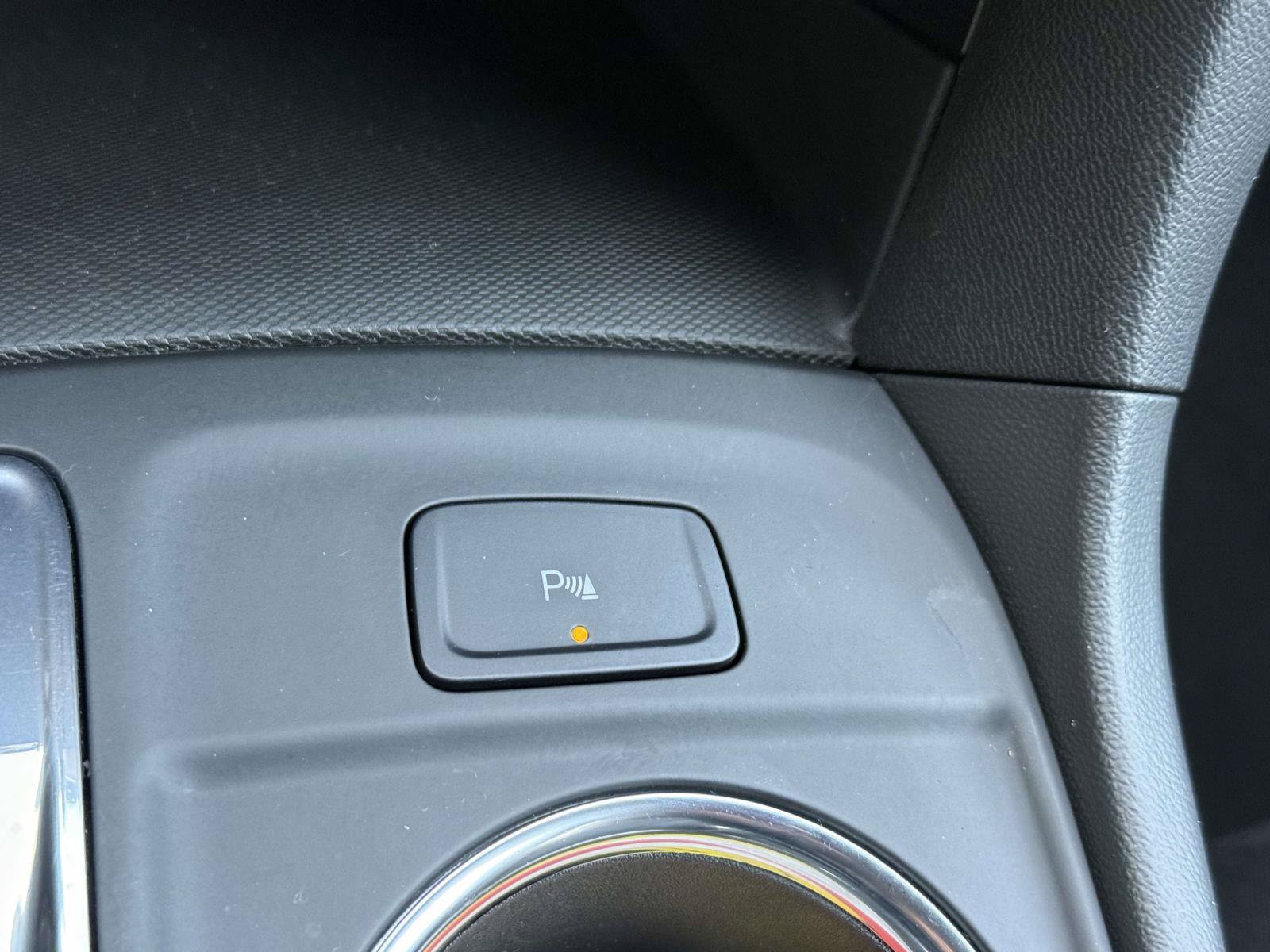 Certified 2024 Chevrolet Equinox LT FWD image 21