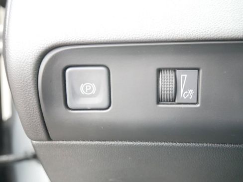 Used 2022 Buick Enclave Essence w/ Experience Buick Package image 29