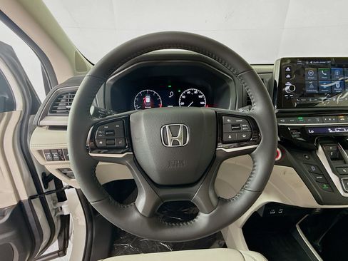 New 2026 Honda Odyssey EX-L image 11