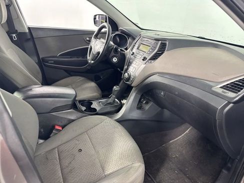 Used 2015 Hyundai Santa Fe Sport image 8