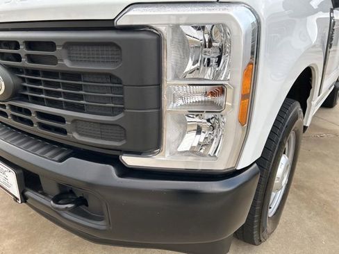 Used 2024 Ford F250 XL image 4