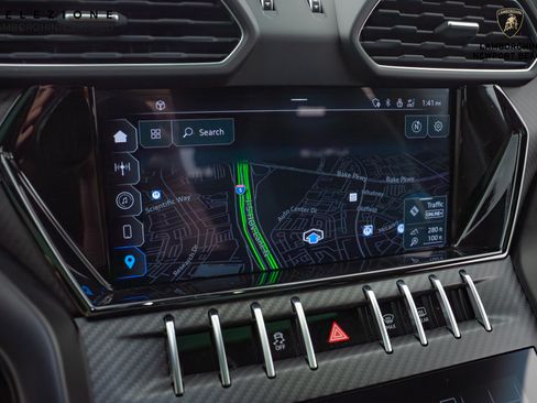 Used 2024 Lamborghini Urus Performante image 34