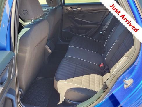 Used 2022 Volkswagen Jetta Sport image 15