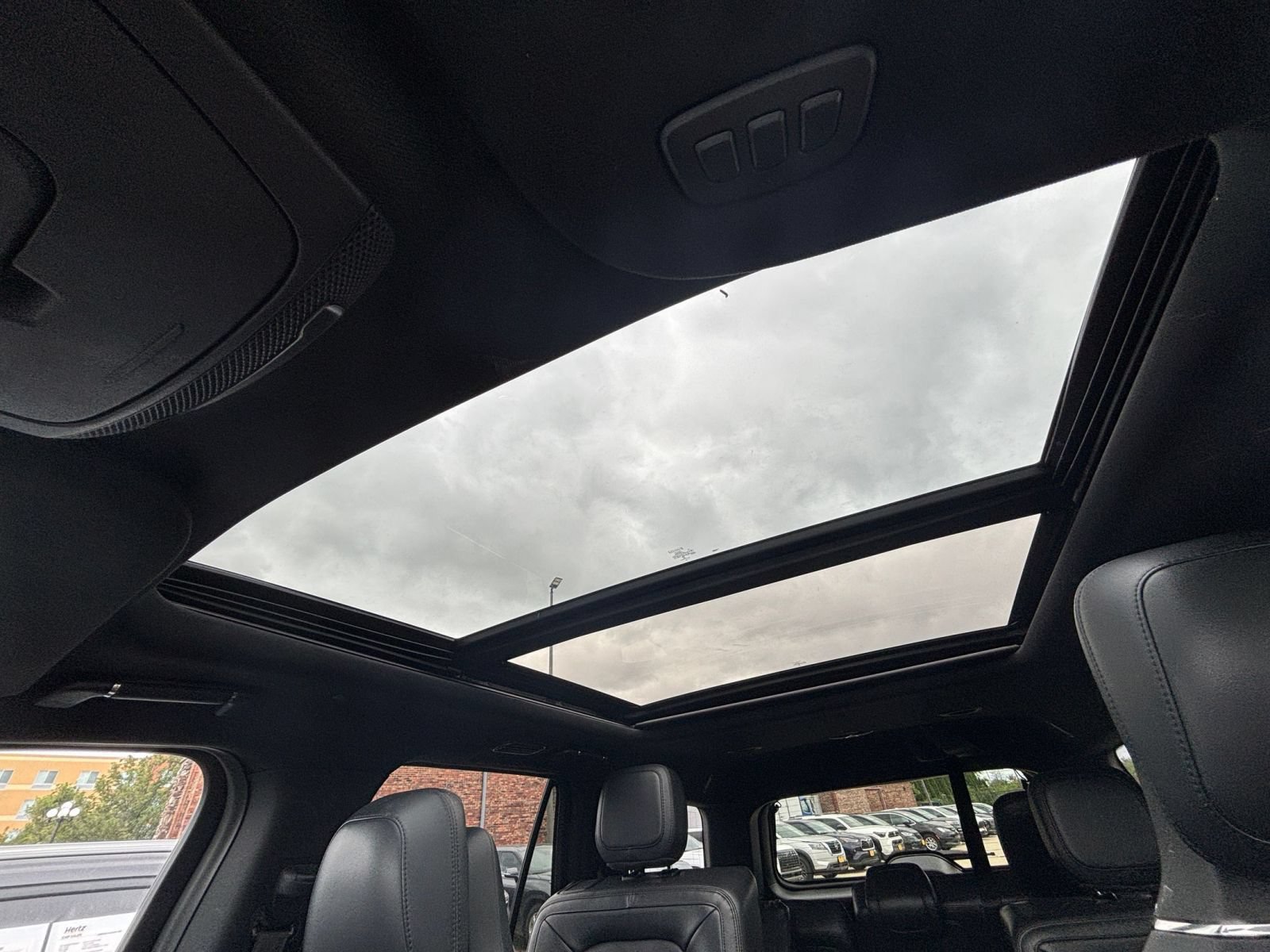 Used 2022 Lincoln Navigator Reserve RWD image 28
