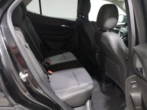 Used 2024 Buick Encore GX Preferred AWD/4WD image 19