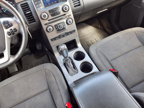 Used 2014 Ford Flex SE image 9