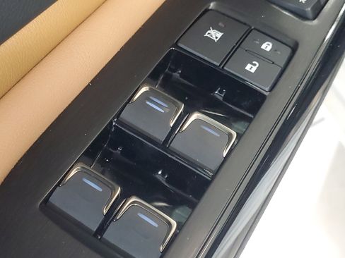 Used 2022 Lexus ES 350 w/ Premium Package image 19