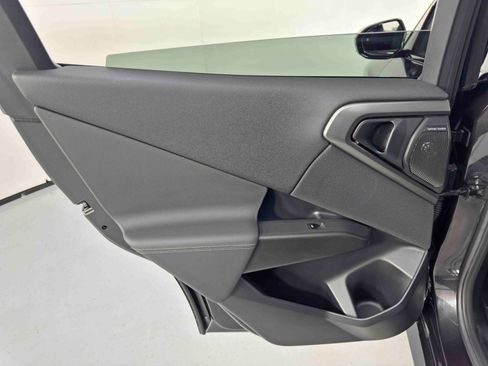 Used 2025 BMW X3 xDrive30i w/ Premium Package image 45