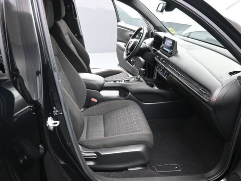 Certified 2024 Honda HR-V Sport image 15