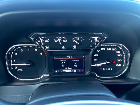 Used 2021 GMC Sierra 2500 SLE w/ SLE Value Package; image 10