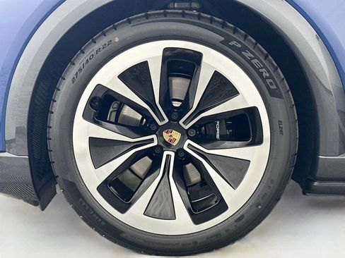 New 2026 Porsche Cayenne Electric Coupe AWD/4WD image 31