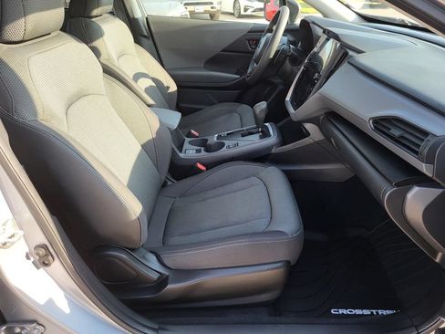 Used 2024 Subaru Crosstrek 2.0i Premium AWD/4WD image 8