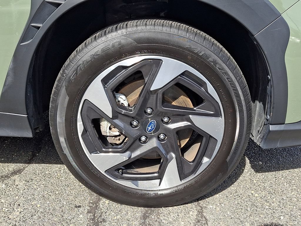 Used 2024 Subaru Crosstrek 2.5i Limited AWD/4WD image 8