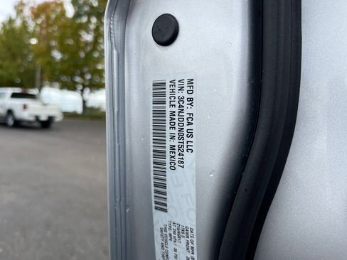 Used 2025 Jeep Compass Trailhawk w/ Trailer Tow Group image 29