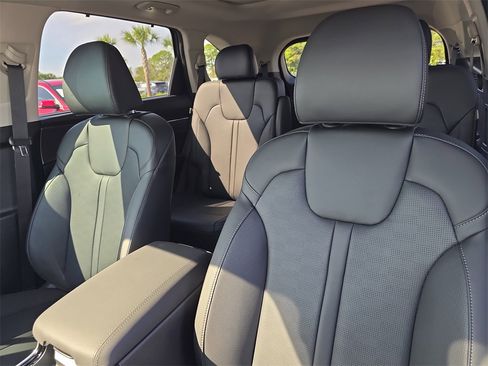 New 2026 Kia Sorento SX image 24