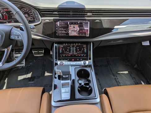 New 2026 Audi RS Q8 performance AWD/4WD image 13