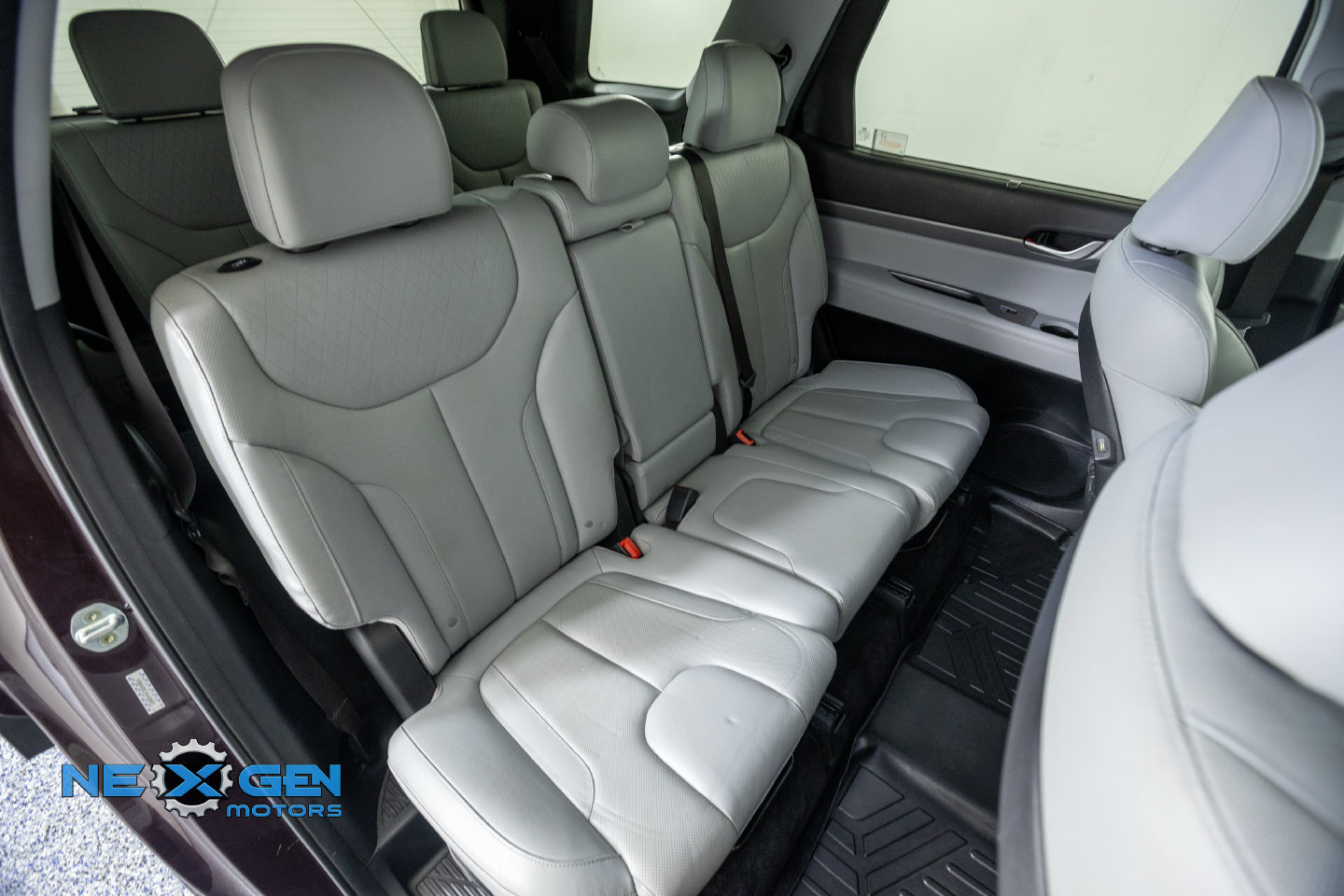 Used 2022 Hyundai Palisade SEL w/ 8P Bench Seat Package AWD/4WD image 40