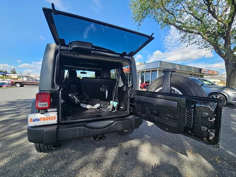 Used 2017 Jeep Wrangler Unlimited Sport w/ Quick Order Package 24S image 44