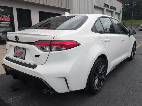 Used 2024 Toyota Corolla SE FWD image 8