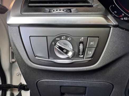 Used 2022 BMW X3 sDrive30i w/ Premium Package RWD image 23