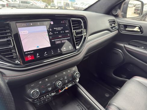 Used 2021 Dodge Durango R/T w/ Tow 'N Go Package AWD/4WD image 22