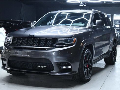 Used 2021 Jeep Grand Cherokee SRT AWD/4WD image 8