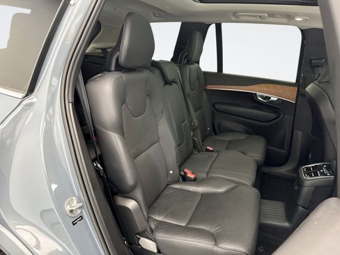 Used 2023 Volvo XC90 T8 Plus w/ Protection Package Premier AWD/4WD image 19