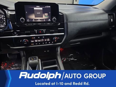 Used 2025 Nissan Pathfinder SV AWD/4WD image 20